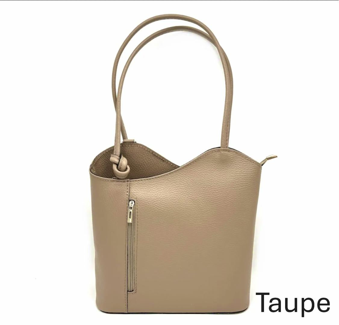 Patrizia, the super versatile: backpack, handbag, shoulder bag in one!